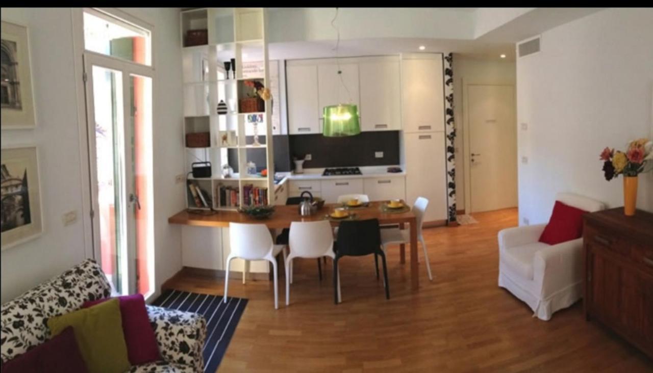 Apartmán San Marco With Terrace And View Benátky Exteriér fotografie